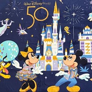 Walt Disney World 50th Anniversary Beach Towel 🌴🏖🐭
